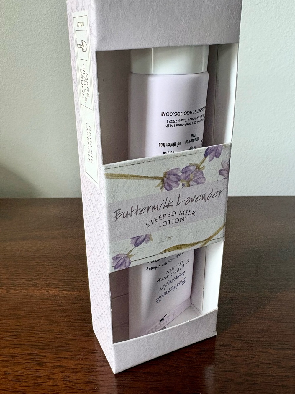 Farmhouse Fresh Buttermilk Lavender Steeped Milk Lotion  Brand NEW!